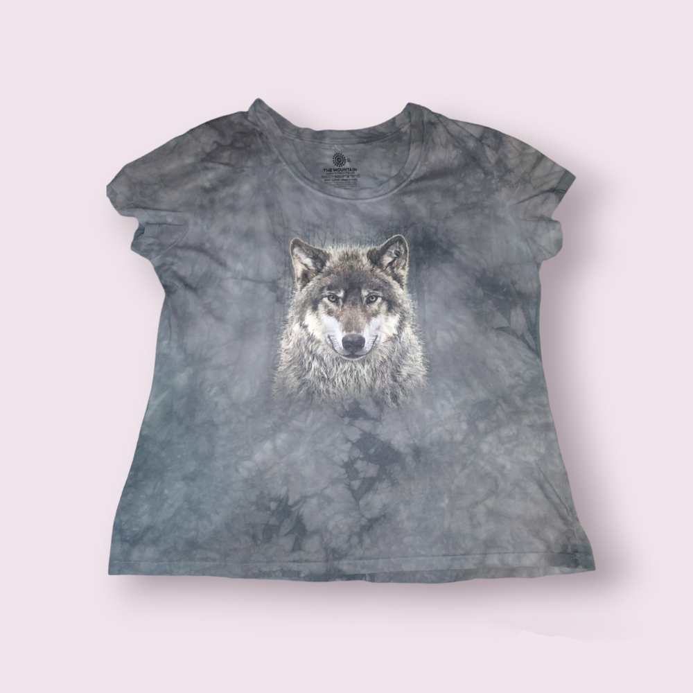 The Mountain Wolf scoop neck T...women's size XL